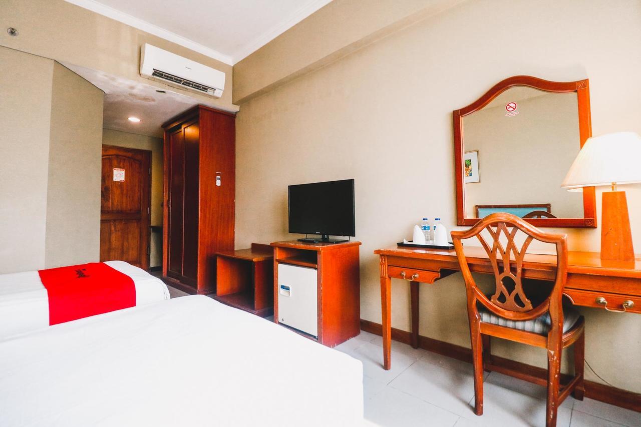 Reddoorz Plus Near Monumen Nasional جاكرتا المظهر الخارجي الصورة